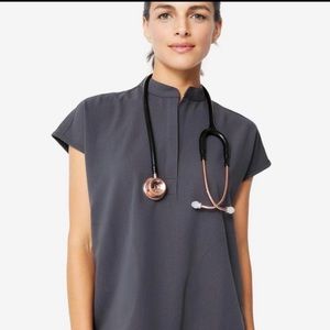 NWT Figs Rafaela™ Oversized Scrub Top Charcoal Medium *LIMITED EDITION*